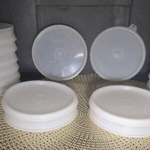 Tupperware Hamburger Patty Round Stackable Interlocking Storage Containers